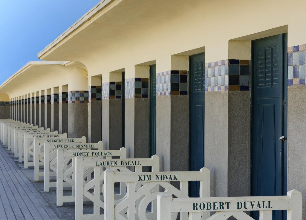 Hotel Barriere Le Normandy Ντοβίλ Εξωτερικό φωτογραφία